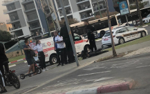  يافا: إصابة خطرة لفتى بحادث بين مركبة ودراجة كهربائية بشارع ييفت